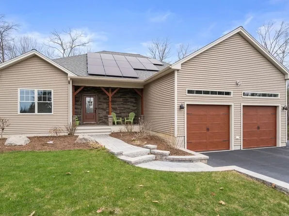 13 Hannahs Way, Charlton, MA 01507