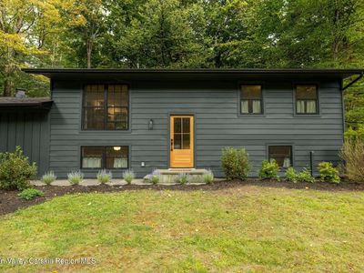 16 Marko Grove, Woodstock, NY, 12498