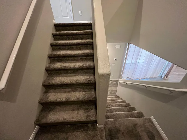 845 E Sunset Rd — Photo 14