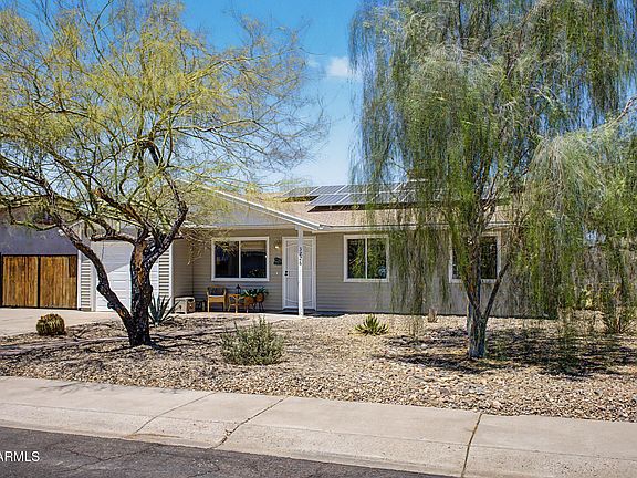 3rd image of 3226 W MICHELLE Drive