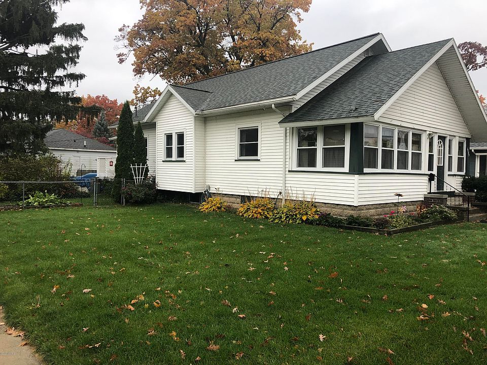 1st image of 1649 McGraft St