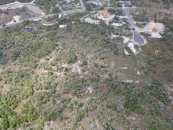 3rd image of 250 W Wildwood Dr