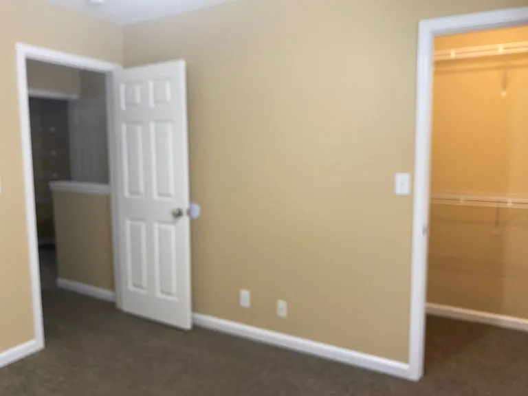 803 Golfview Pl #C — Photo 14