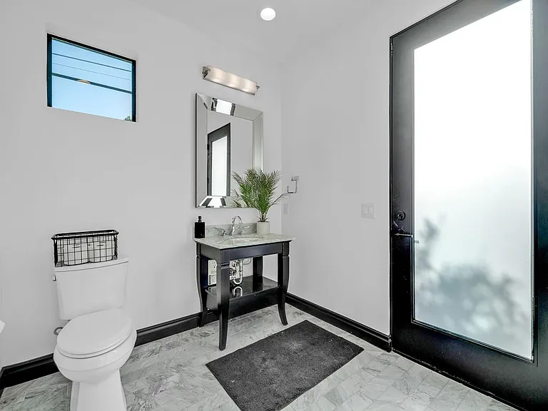 4819 N 68th Pl — Photo 42