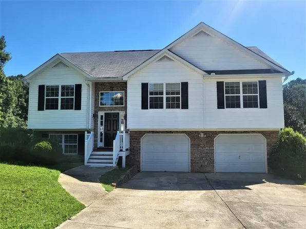 215 Shenandoah Dr, Hiram, GA 30141