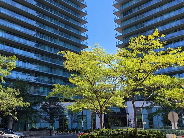 5508 Yonge St #1106, Toronto, ON M2N 7L2