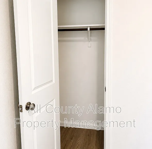 4327 Southton Loch — Photo 15