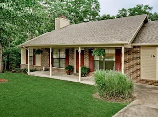 16 Lyndhurst Dr, Bella Vista, AR 72714