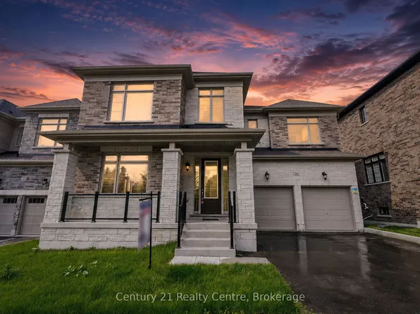 26 Hearn St, Bradford West Gwillimbury, ON L0G 1B0