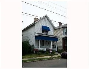 318 N Elm St photo 1