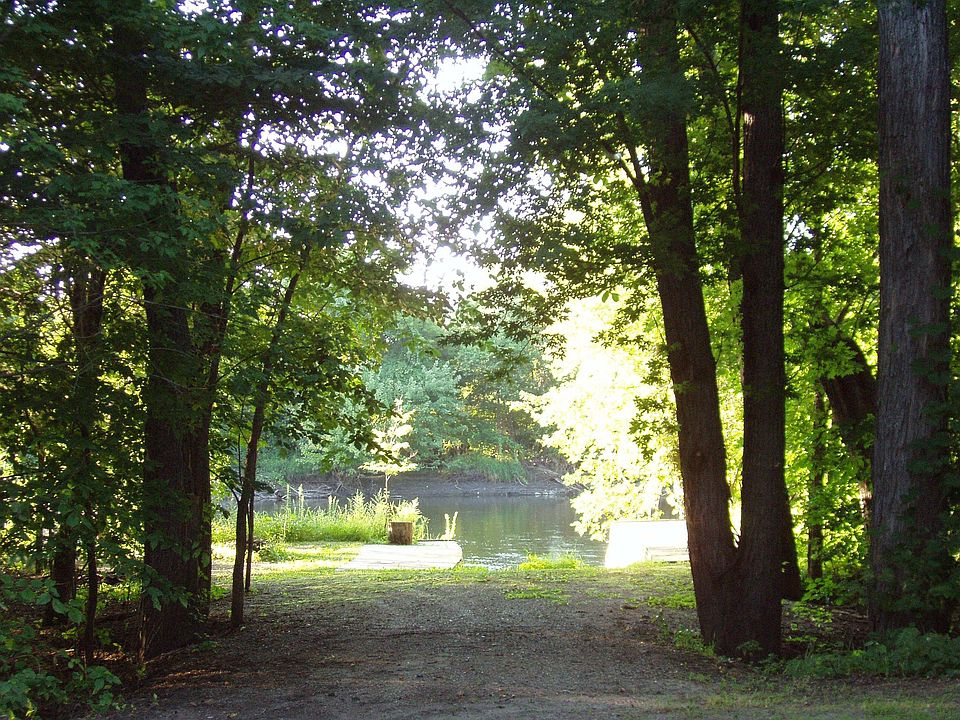 River Frontage with Private Launch