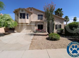 1022 E Irma Ln, Phoenix, AZ 85024