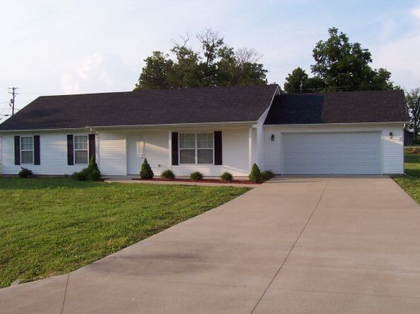 21 Astaire Dr