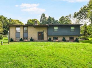 270 Ridge Rd, Campbell Hall, NY 10916