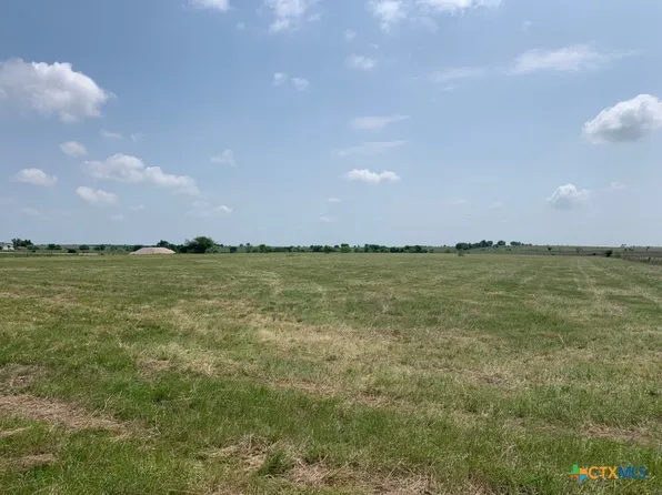 3875 Barnes Rd, Salado, TX 76571