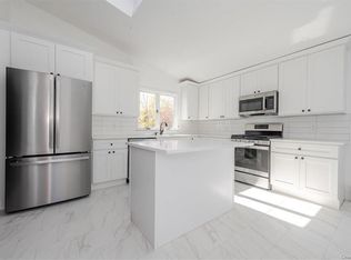 21 S Lawn Ave, Elmsford, NY 10523