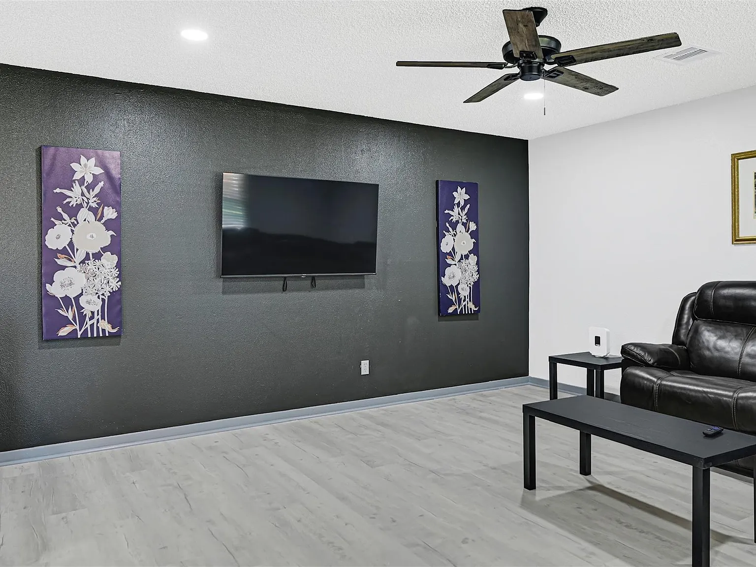 5 bed, 3.0 bath, 2900 sqft, $6,000 — Photo 3