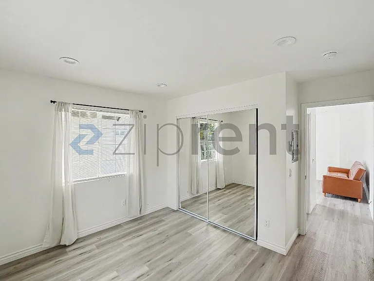 14028 Rexwood Ave #A — Photo 10