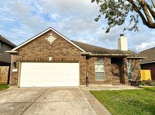5015 Ridgecrest Dr, Pasadena, TX 77504