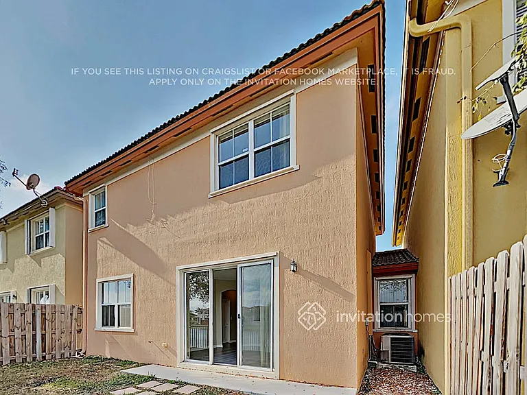 11390 NW 83rd Way — Photo 15