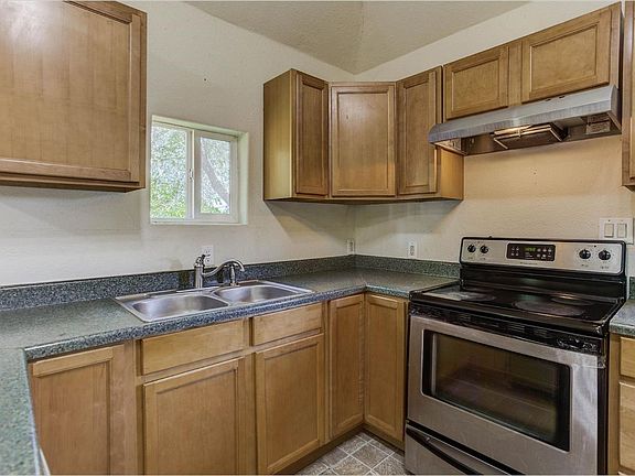 2nd image of 42 N Meade St