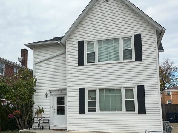 1252 Brown St #2