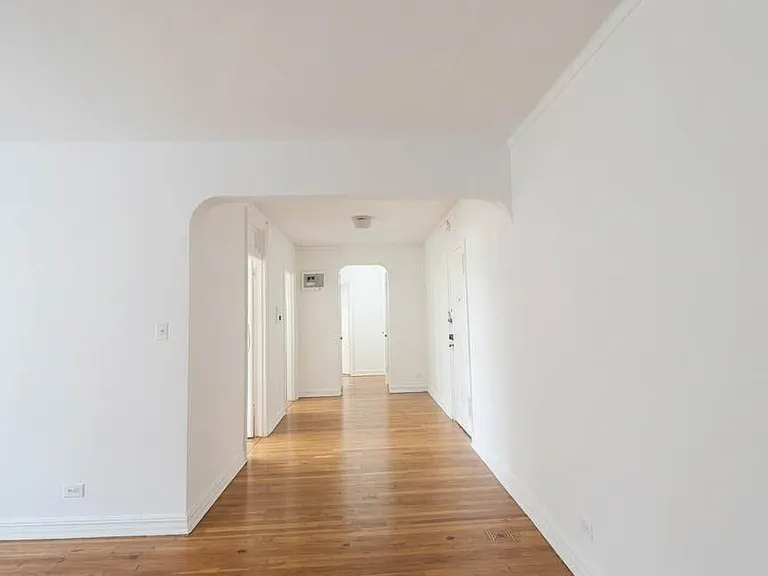 4216 80th St #2B — Photo 3