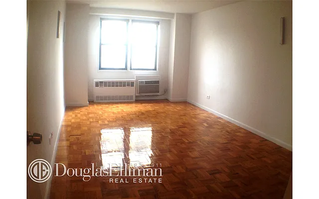 Rented by Douglas Elliman | media 5