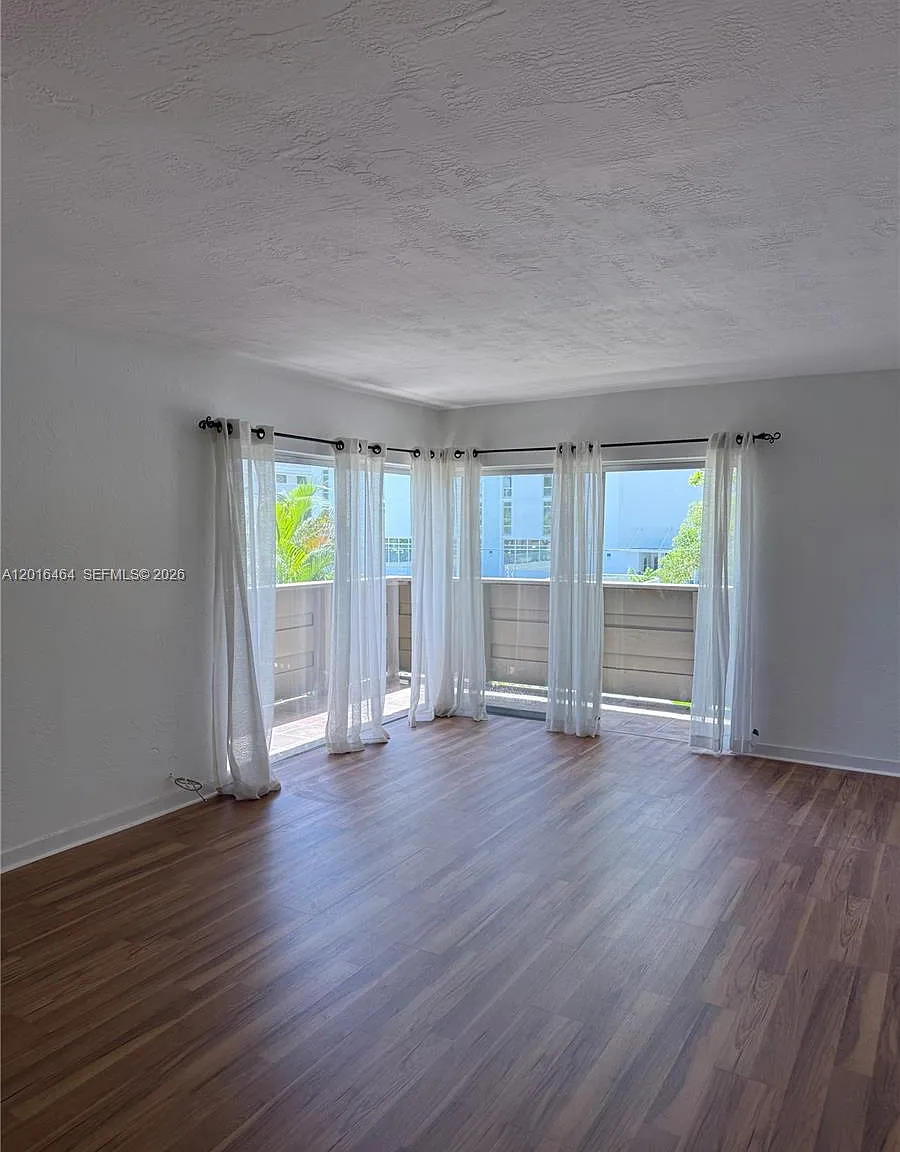Villa Capri Condo — Photo 3