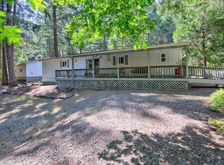 425 Wonder Ln, Wilderville, OR