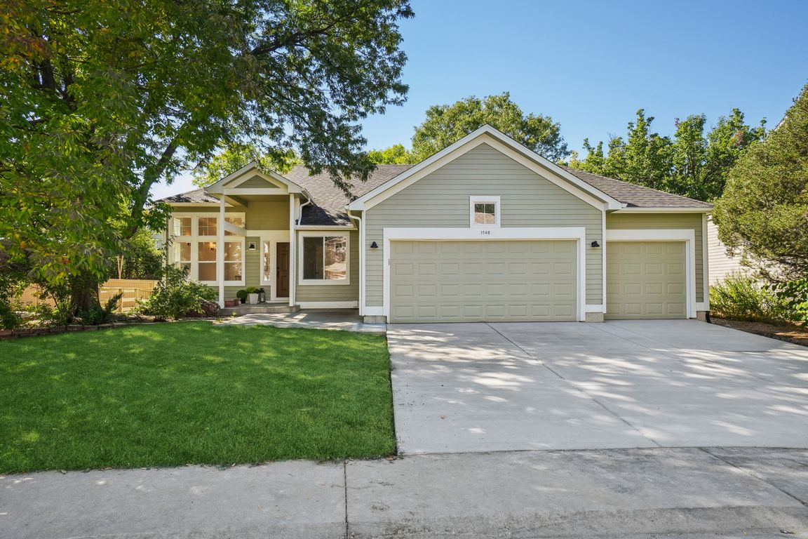 Chestnut Dr-L2809-001.jpg