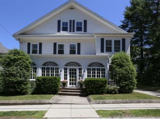 29 Vinton St, Melrose, MA 02176