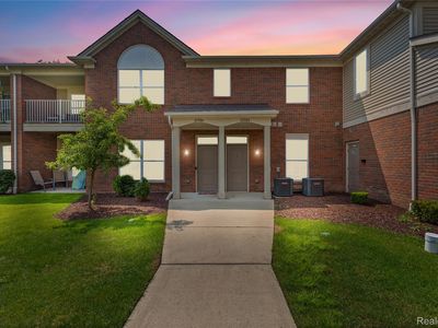 21904 Aberdeen Dr, Macomb, MI, 48042