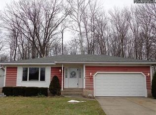 12924 List Ln, Parma, OH 44130