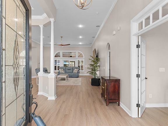 2nd image of 194 Cypress Creek Dr.