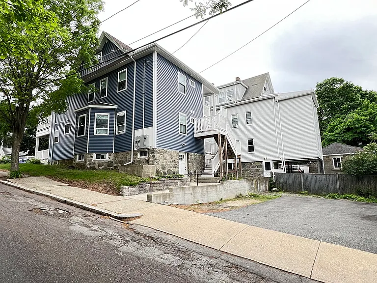 54 Crescent Ave #1 — Photo 18