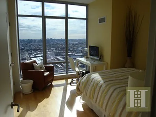 Rented by Halstead Real Estate | media 45