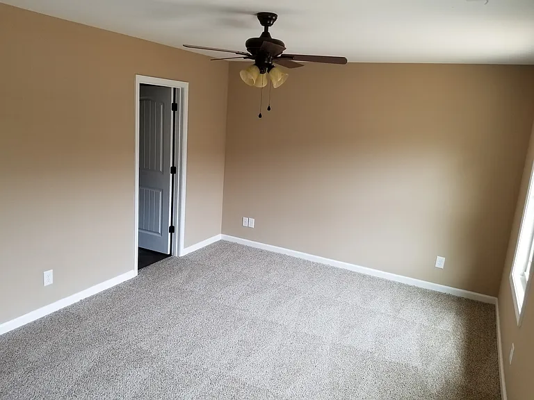 150 Mayhew Rd #C6 — Photo 11