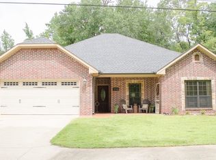 3706 Pine Tree Rd, Longview, TX 75604