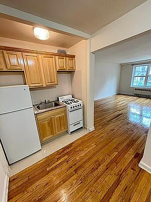 1st image of 139-9 84th Dr #204