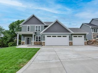 396 Campbell Hill Ct, Deforest, WI 53532