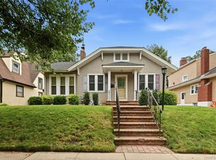 16 Superior Rd, Floral Park, NY 11001