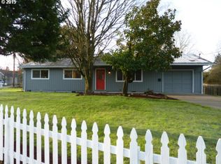 110 W Illinois St, Newberg, OR 97132