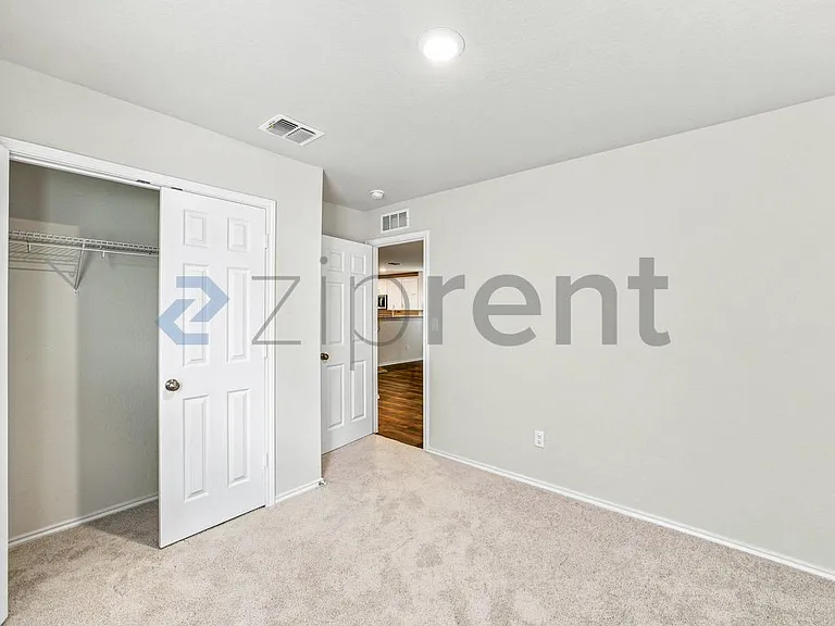 10334 Glimmer — Photo 13
