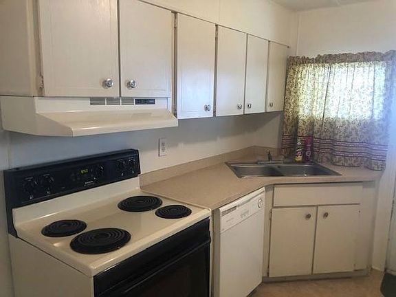 3rd image of 29141 Us Highway 19 N 2-unit 2