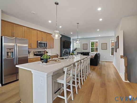 2nd image of 13312 Coalfield Station Ln