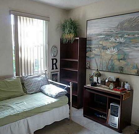 3rd image of 8012 Sanibel Dr