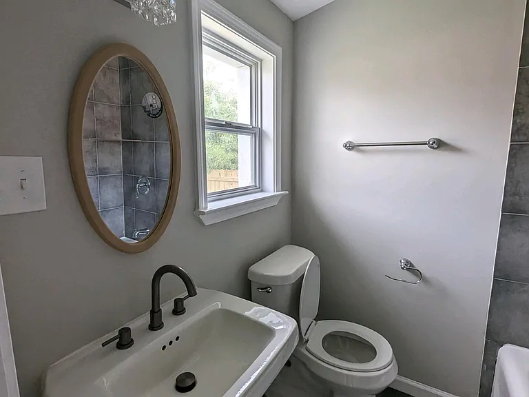 701 Eiseman Ave #4 — Photo 3