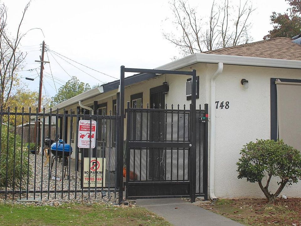 1st image of 748 Lampasas Ave