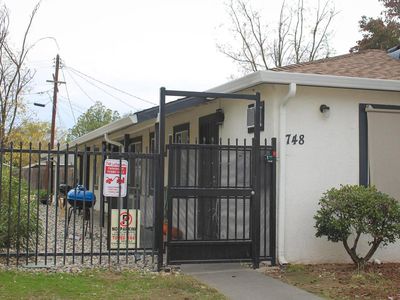 748 Lampasas Ave, Sacramento, CA, 95815